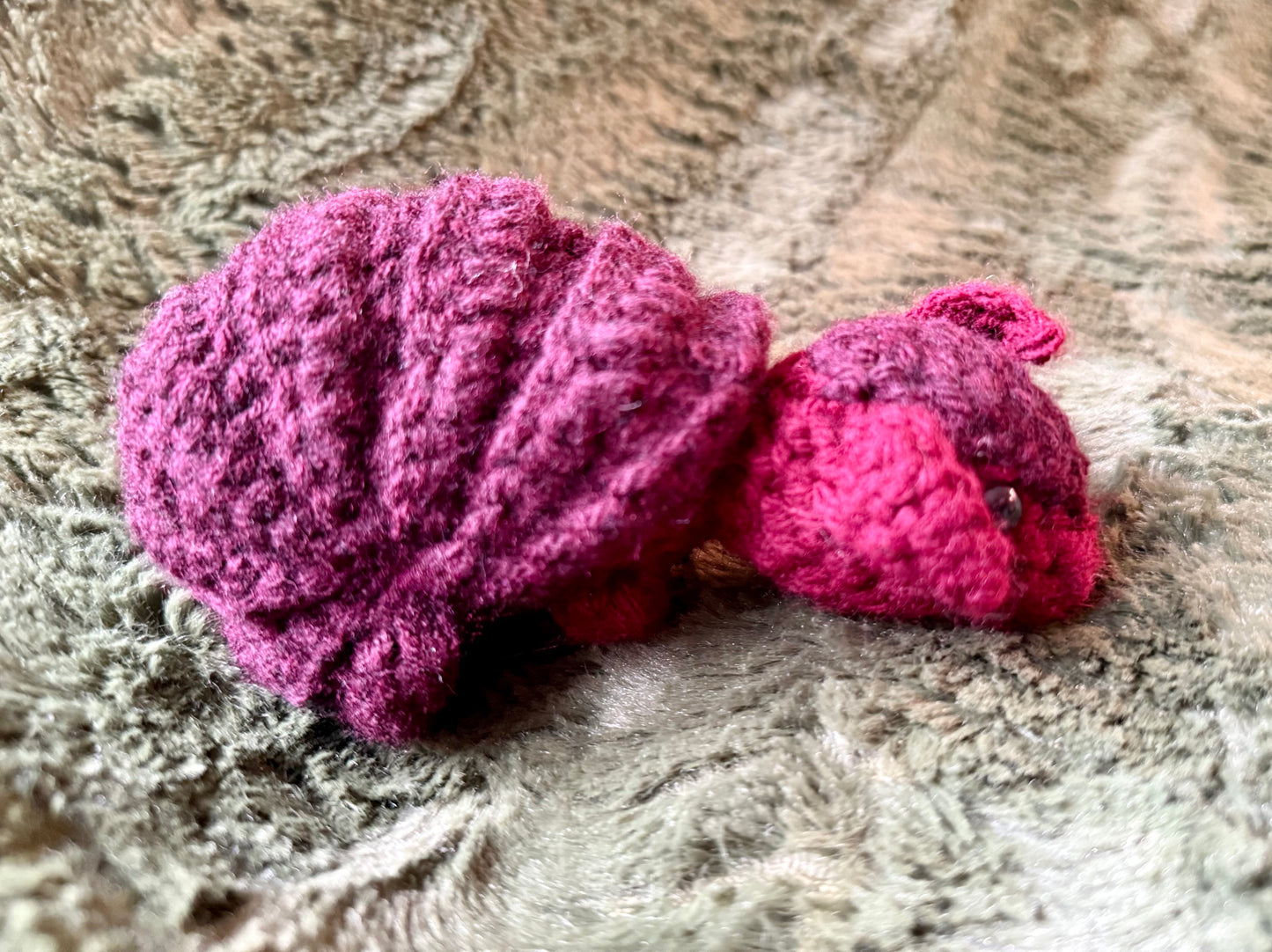 Small Maroon Armadillo: Crochet